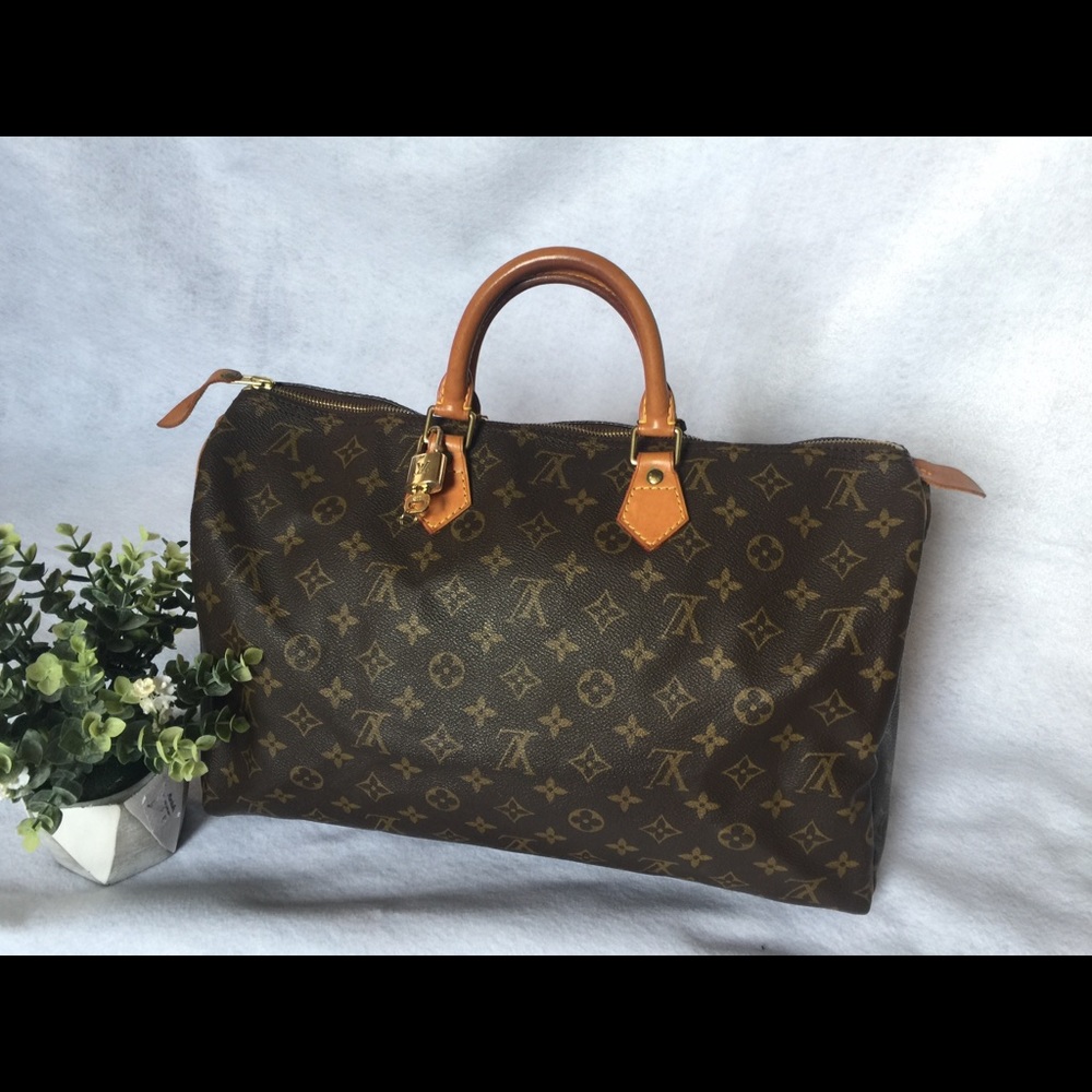 Authentic Louis Vuitton Speedy 40